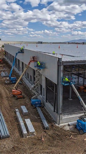 Warehouse Construction Time-Lapse | From Empty Land to Massive Distribution Center 🏗️