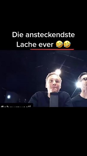 #schweighöfer #joko #klaas #jokoundklaas #aushaltennichtlachen #ollischulz #viral #fy #fyyyyyyyyyyyyyyyy #lustigevideos #foryou #fürdich