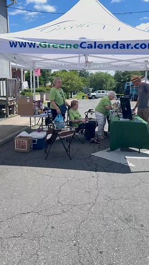 Fun day at Virginia Black Bear Festival today - lots of Wild Virginians agreed that they want wildlife crossings for black bears in our state! Congrats to our raffle winner! | Wild Virginia