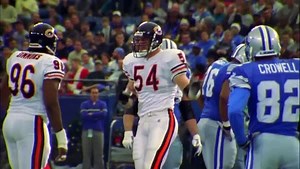 Over 1,000 career tackles for the Chicago Bears. Get your Gold Jacket, Brian Urlacher. 📺: NFL Network #PFHOF18 | NFL