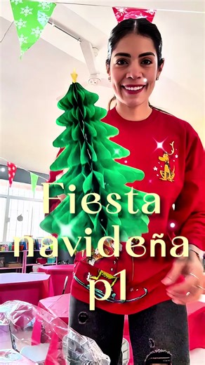 Fiesta Navideña para Niños con Maestra Miel de Maple
