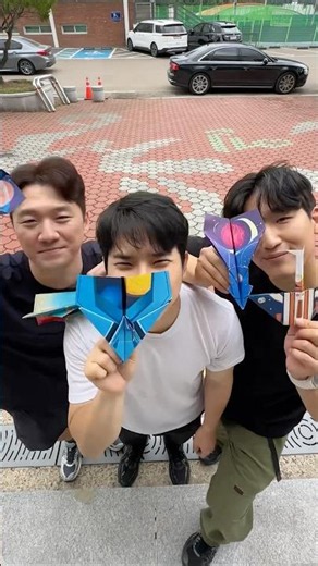 저 종이는 뭐야? 위플레이 신제품 커밍순🔜