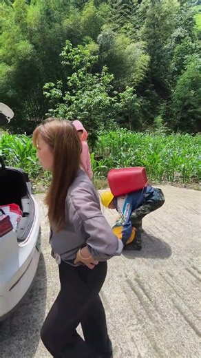 Good Deeds Go Unrewarded Do The Poor Not Deserve Respect#kindness #funny #help