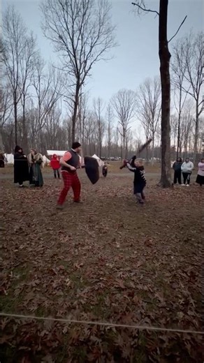 Axe vs Spear | Viking Festival Duel (Zero Walls)