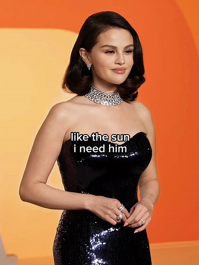 Can’t believe the girl from save your tears music video looks exactly like Selena #selenagomez #theweeknd #popculture #lyrics #spillthetea