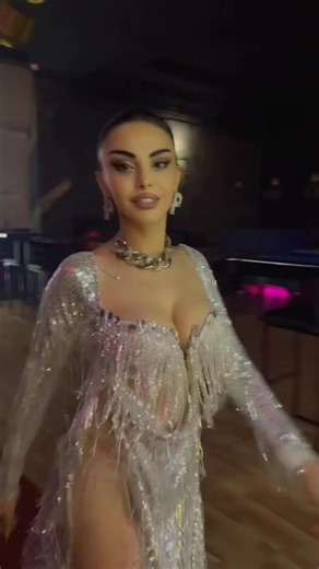 Ema💃 (@elvira_dancer)’s videos with orijinal ses - Ema💃