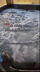 764K views · 5.4K reactions | The best couples vacation is here  Book your stay ➡️www.redroomcabins.com #cabin #travel #vacationrental #airbnb #superhost #vacation | Redroomcabins | Facebook