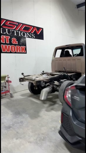 Beige Pickup Truck Customization Process in Workshop