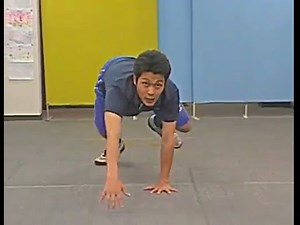 クマ歩き 歩き方