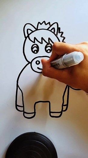 Aprenda a Desenhar um Cavalo Usando a Mão