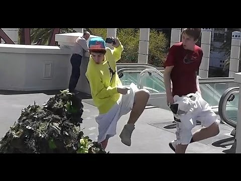 Epic Bushman Scare Prank Bent Pixels - Funny video - Funny scare prank - practical joke