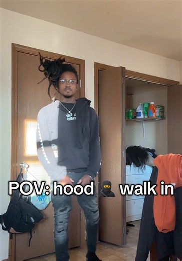 Hood Walk Style: Detroit, Chicago, and Kansas