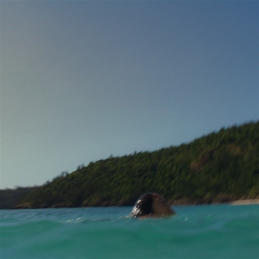 See things a little differently on a tropical island unlike any other. | Hamilton Island