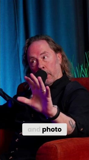 Emotional Painting: My Approach to Art and Expression #shorts