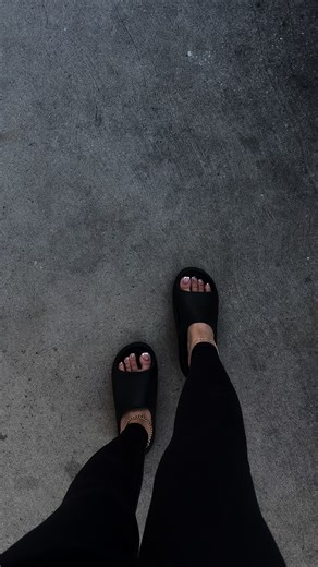 Discover the Comfort of Crocs Slides