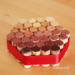 29K views · 113 reactions | This DIY cork trivet is perfect for any wine lover! It's easy to make and very useful in the kitchen. | Cottage Life | Facebook