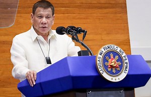 Philippines' president orders citizens to disinfect face masks with PETROL