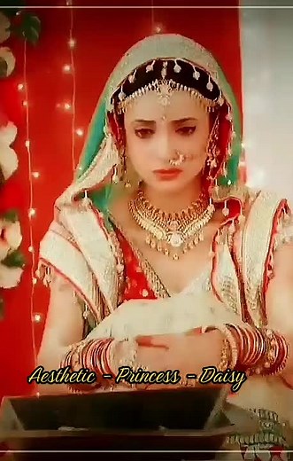 Authentic Daisy Princess: Embracing Aesthetic Royalty