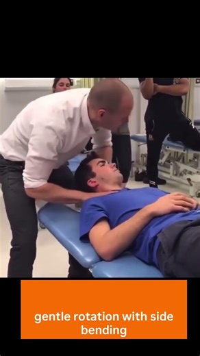 Lower neck manipulation #chiropractor #manualtherapy #osteopathy