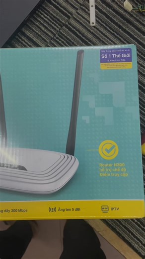 Lên cho cả nhà bộ phát Wifi 841N 2 Anten tốc độ 300mbps. Có nhiều chế độ mở rộng sóng k cần cắm dây Lan và cắm dây lan trực tiếp vào bộ phát. Dễ cài cài đặt giá chỉ hơn 300xu. Ae vô giỏ hàng của e để trải nghiệm nha!#phukienpc #bophatwifi4g #bophatwifi #tplinkvietnam #tiktok