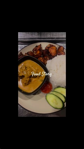 Food story at Kassim Baba Roti Tempayan Cheese Bangi 😋 Happy weekenddddd everyone! 🎉 We’ll open at 3PM today 🌸 Jom makan-makan dengan family cuti hujung minggu dekat sini! 😉 #foodie #weekend #holiday #foryou #bangi