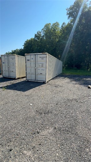 40’ of solid steel storage built to last for decades! Protect your belongings from theft, rain, and harsh conditions. Call us today 804-239-3319😎 #shippingcontainer #storagecontainer #conex #rvaconex #rvacontainers | Container Locals