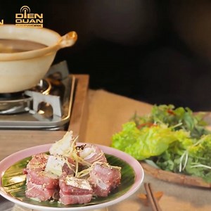 375K views | Cuốn 1 cuốn thiệt bự chấm với nước chấm gan cá thì chỉ có xỉu vì ngon 襤襤 ------------------------------------------------  Thiên Đường Ẩm Thực thuộc bản quyền sở hữu của Dien Quan Media & Entertainment #DienQuan #DienQuanFood | DIEN QUAN Food & Lifestyle - Ẩm thực | Facebook