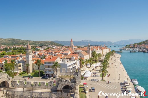 Trogir koło Splitu - co zobaczyć, plan, atrakcje, piaszczyste plaże.