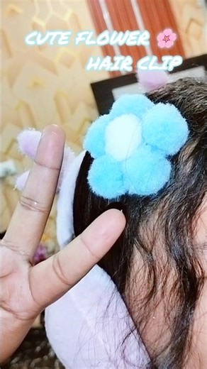 Diy pom pom Hair clip‪@PayalandPassion05‬ #diy #shorts #shortsfeed #viral #craft #handmade #hair