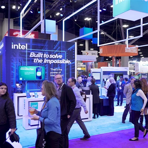 🌐 SuperComputing 2025 (SC25)美國超高速運算電腦展會作為全球高效能運算（HPC, High-Performance Computing）領域最具影響力的國際研討會之一 每年匯聚來自產業、學術與研究機構的專家，同探討人工智慧、超級電腦運算、雲端與資料中心的最新發展趨勢。 今年的 SC25，Intel 與全球 HPC 社群再次齊聚一堂，現場展示以 Intel® Xeon® 6 處理器為核心的高效能伺服器與 AI／HPC 解決方案，展現推動運算創新與 AI 應用落地的強大實力。 透過現場精華影片，感受未來高效能運算與 AI 的無限可能！ Explore more 👉 http://ms.spr.ly/6183tdmP5 #Intel #IntelXeon #IntelXeon6 #SC25 #HPC | Intel