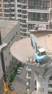 Incredible Demolition Teamwork | Channel Machinery