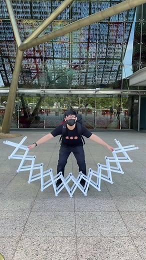 HAPPY BIRTHDAY SINGAPORE! With National Day happening tomorrow, let's roll our way to Singapore’s 57th birthday and celebrate with fireworks, fighter fly past and the Fly-Our-Flag in the Heartlands and Bay area 🇸🇬✨🎂 #NDP2022 #Singapore #Majulah