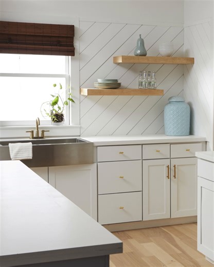 Ready to transform your home this spring?  Dive into our...