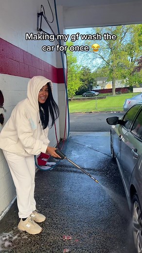 Steph is gonna learn today ! All she wants to do is eat in the car and step on the side of the door 😂 #fypシ #stephandnova #viral #couplecomedy #foryou