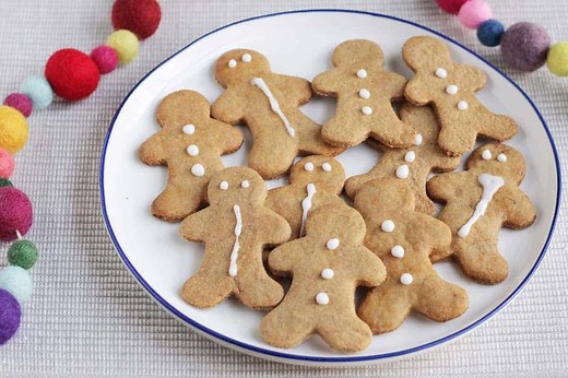 Easy Gingerbread Cookies (Healthy & So Good!)