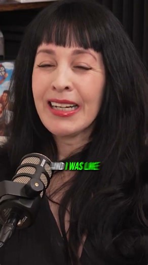 Meet Daphne From Scooby Doo!