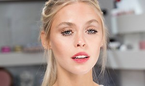 Beauty Makeup Tutorial con Carla Romanini ⭐ Productos disponibles en tiendas & reginak.com ——————————— •Cleopatra Prebase Iluminadora •Ambar Balsamo Hidratante •Crema para Párpados •Corrector iluminador 08 y 10 •Polvo HD •Polvo Volátil Micronizado (Ojeras) •Paleta de 6 sombras Somos IV •Mascara Reina •Tinta Elixir y Calma | Regina Cosmetics