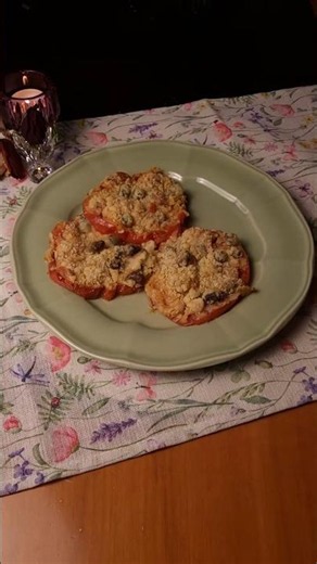 Savory Baked Gratin Tomatoes #comfortfood #tastyfood