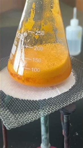 Golden rain experiment #chemistrypage #science #scienceexperiment