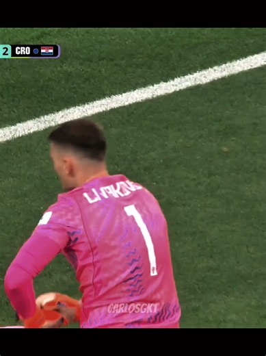 He saved many of Livakovic's saves in England vs Croatia. 🤯🔥🧤 #croacia #inglaterra #worldcup #viral #foryou
