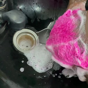 Double tap to see the final photo. Ooooo we wash and it does not fade coz its hair Colur not fabric Colur  not food cour | Tony Airo | Facebook