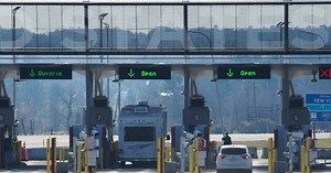 Reminders when crossing the border this long weekend