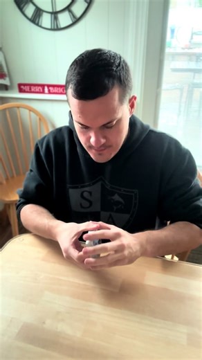 Amazing Card Magic Tricks to Impress Your Friends