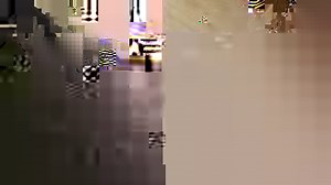 8.6M views · 19K reactions | Hier wordt van alles geactiveerd; geheugen, coördinatie, middenlijn cross, spiegelen, creatief denken, richting, plezier, verwarring en vooral worden verbindingen gelegd in de hersenen. Makkelijk te maken en succes verzekerd. Geschikt voor alle leeftijden. | Learning through movement | Facebook