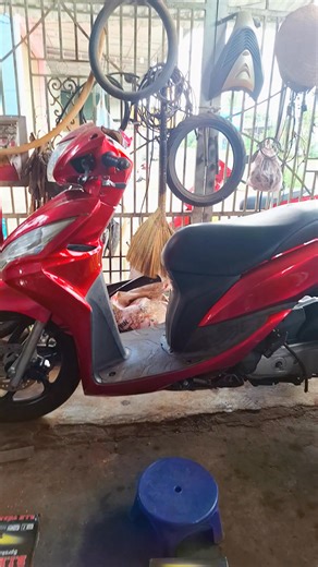 Xe vison chạy bằng visai thắng đĩa số lùi #xebabanh @nêu bật | Trường Xe Khuyết Tật