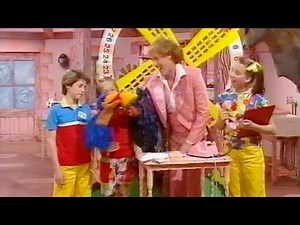 Emu's All Live Pink Windmill Show S2E4 (1985) - FULL EPISODE
