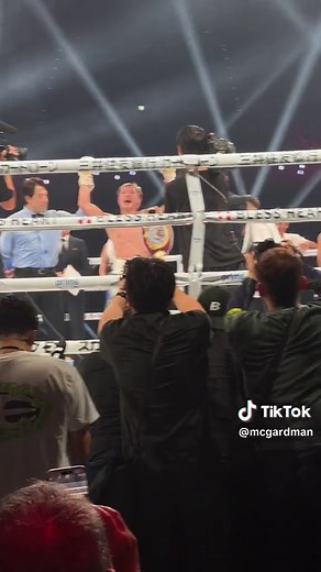 那須川天心とガードマンのボクシング試合