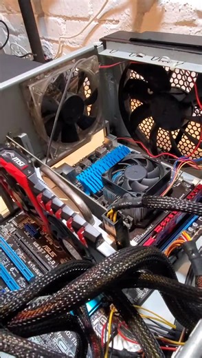 what to do if you spill water on your PC #gamingcommunity #game | mryeester