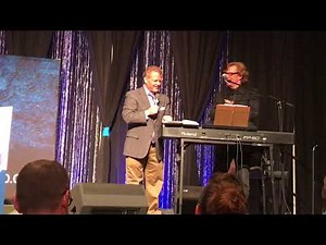 Brannon Howse & Marty Goetz Leading Singing at Ozarks Worldview Weekend 2017