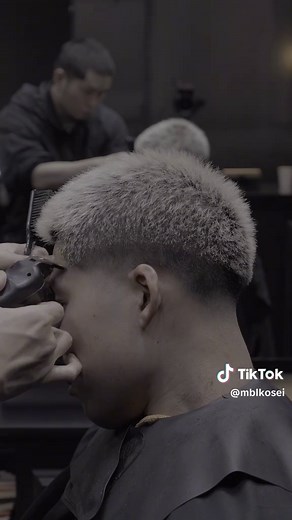 Loose Crop Style. CRIPPER WAHL VAPOR TRIMMER STYLE CRAFT INSTINCT SCISSOR MIZUTANI #カット動画 #イージーパーマ #spikyshort #スパイキーショート #メンズベリーショート #フェード #メンズヘア #メンズヘアカタログ #バーバースタイル #似合わせカット #山形バーバー #hairstyles #barbershop # #barber #fade #fadecut #hairdressingscissors #creativehair #hair #haircut #hairstyles #behindthechair #haireducation #hairdressing #hairart #scissorovercomb #hairstyle #hairstylist #creativecut #hairbrained